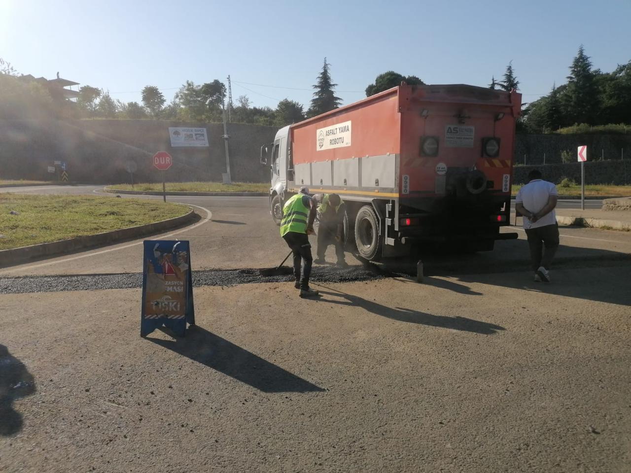 BOZULAN YOLLARA HIZLI MÜDAHALE